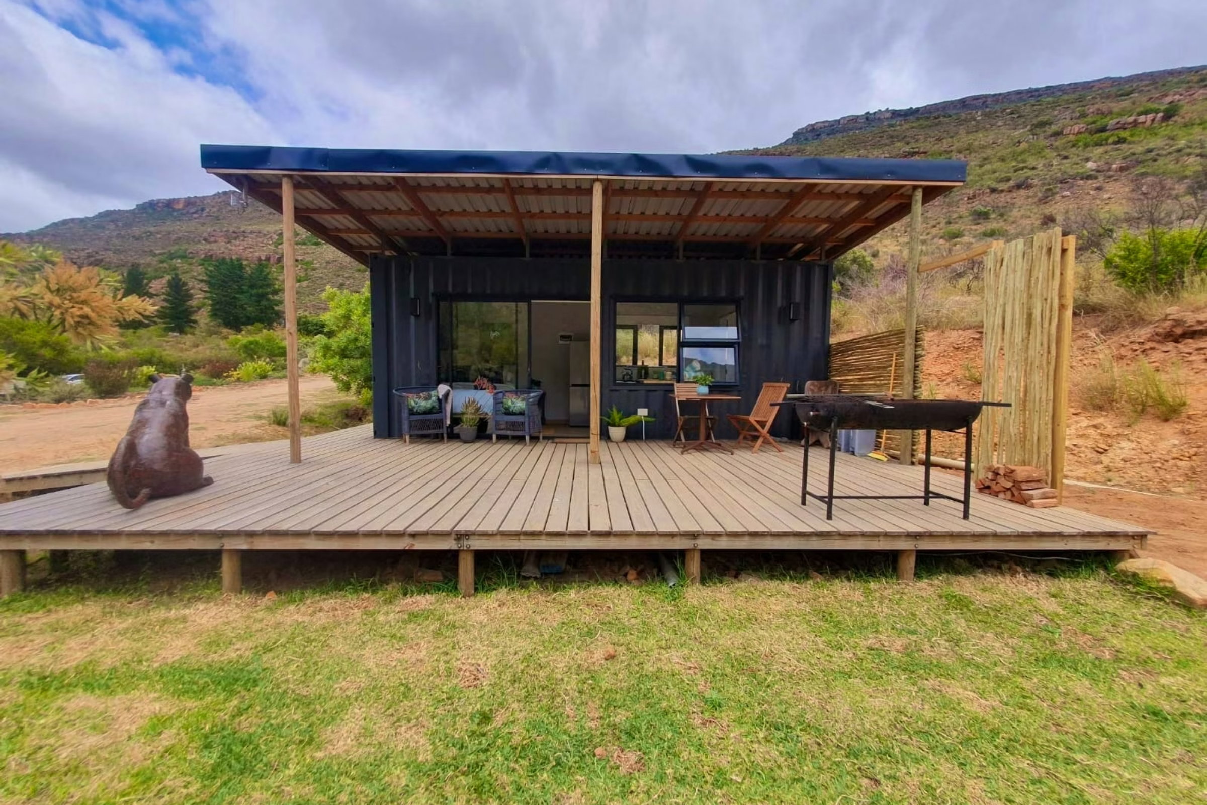 Pet-friendly accommodation in Citrusdal, Cederberg. Off-grid eco cabins and glamping tents in the Western Cape, just a few hours from Cape Town.