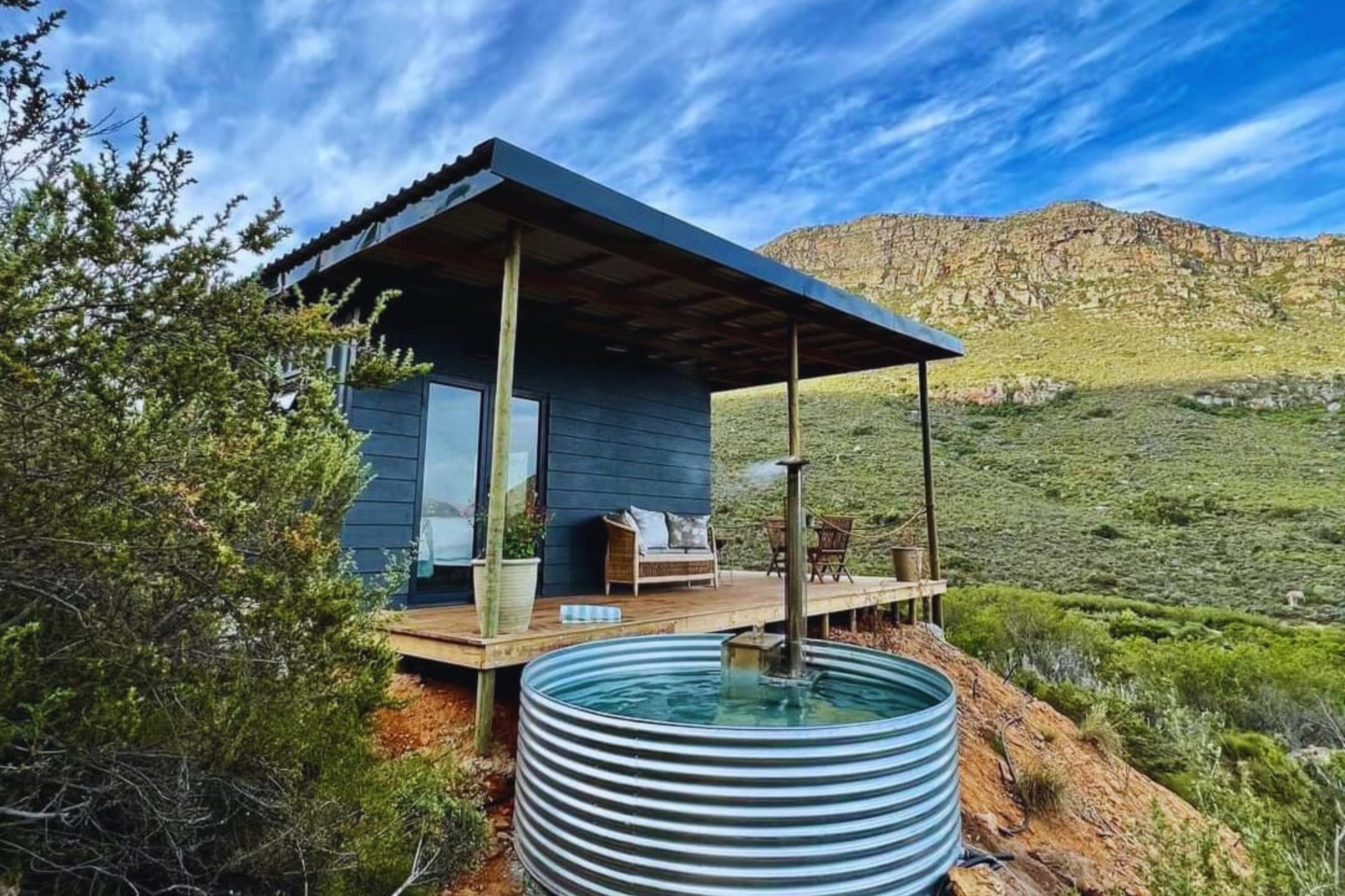 Remote Pet-Friendly Eco-Cabin in the Cederberg, Western Cape with Hote Tub