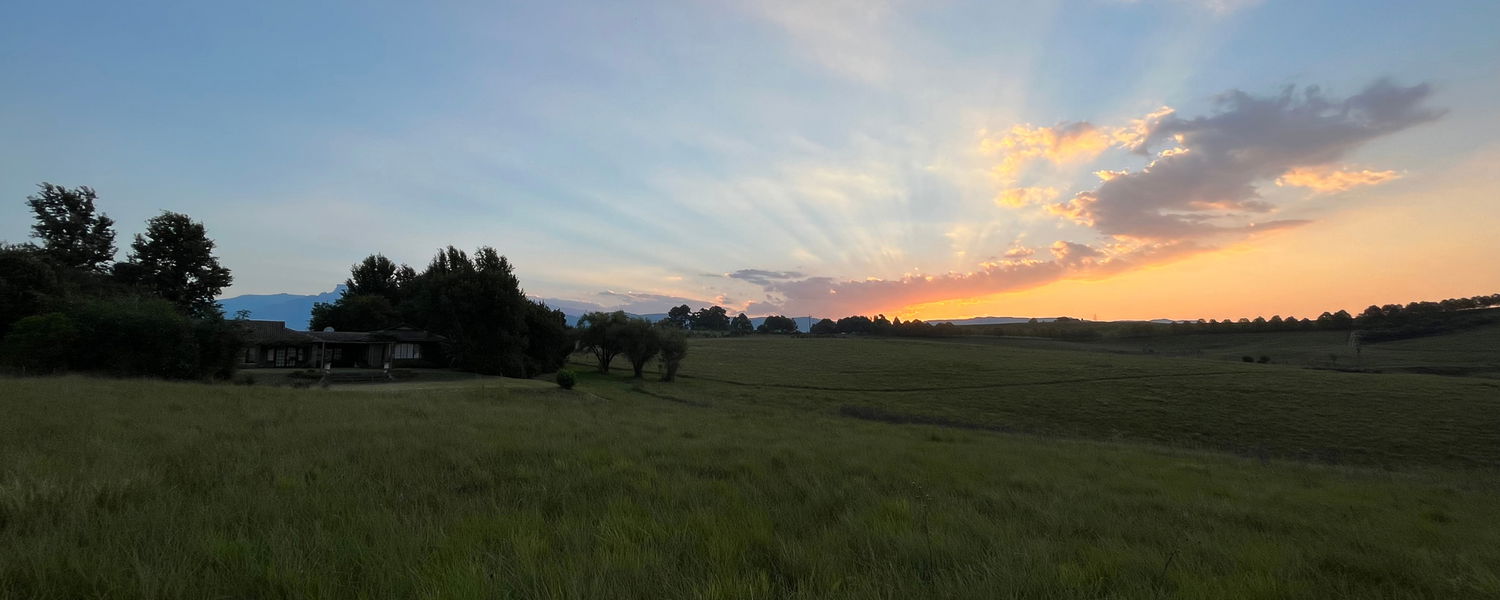 Pet-Friendly Self-Catering Farm Accommodation  in Champagne Valley Drakensberg Winterton 