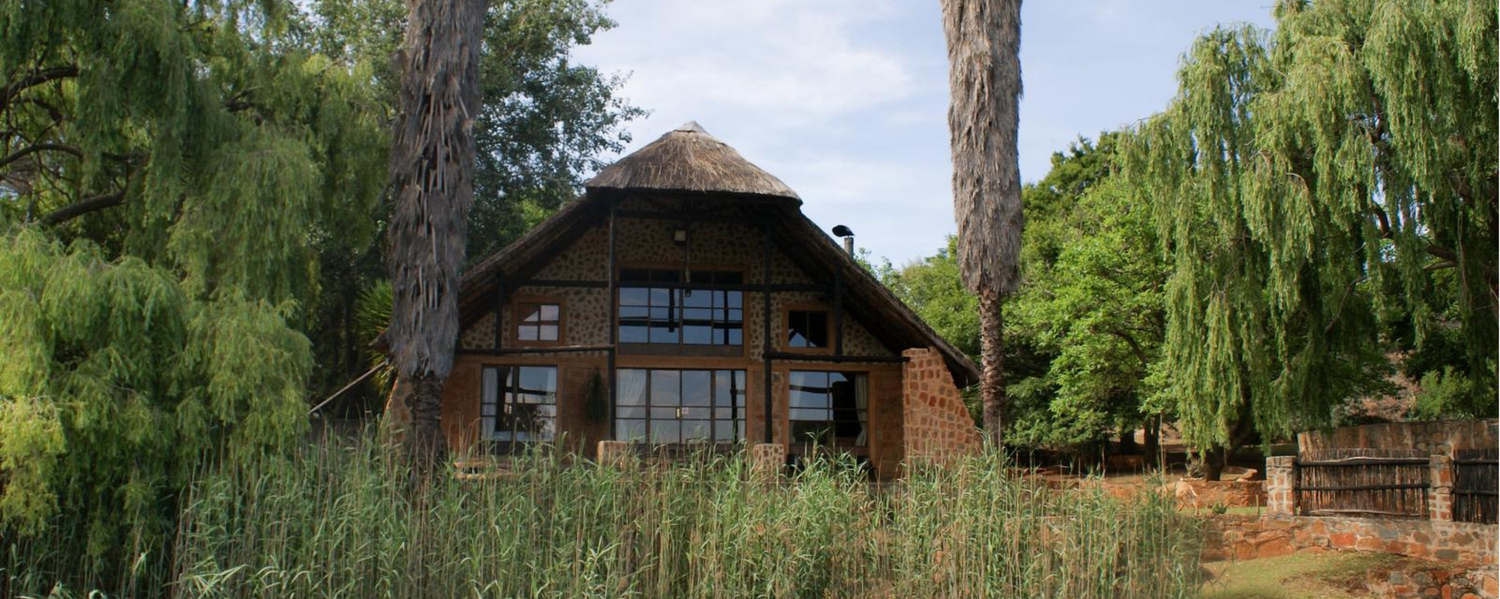 pet friendly accommodation Dullstroom Mpumalanga 