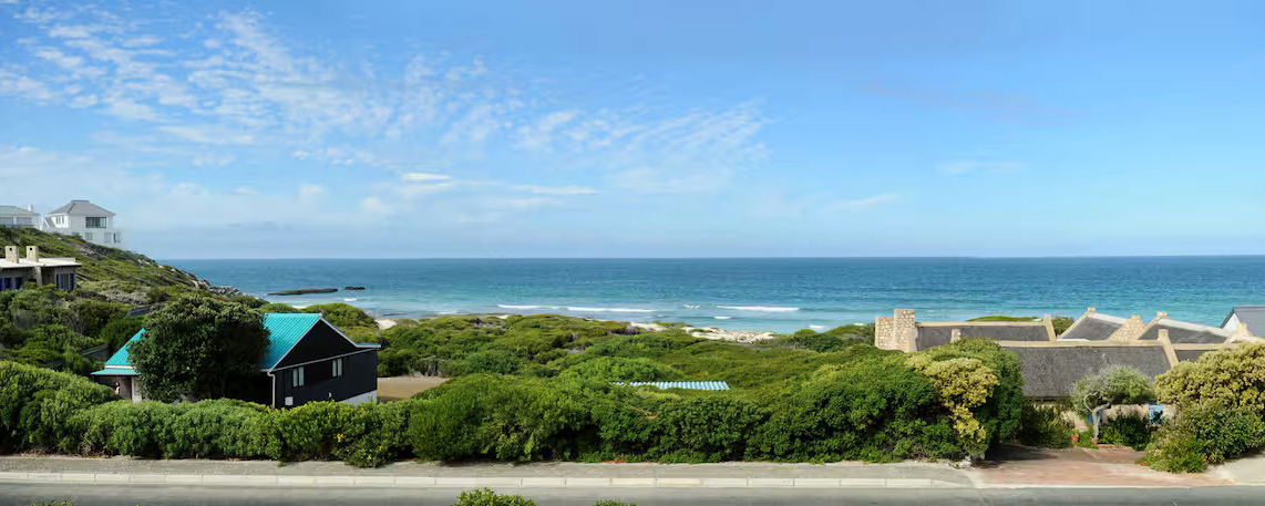 Pet Friendly Accommodation Arniston Beach House