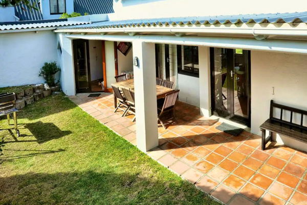 2A Harbour Street