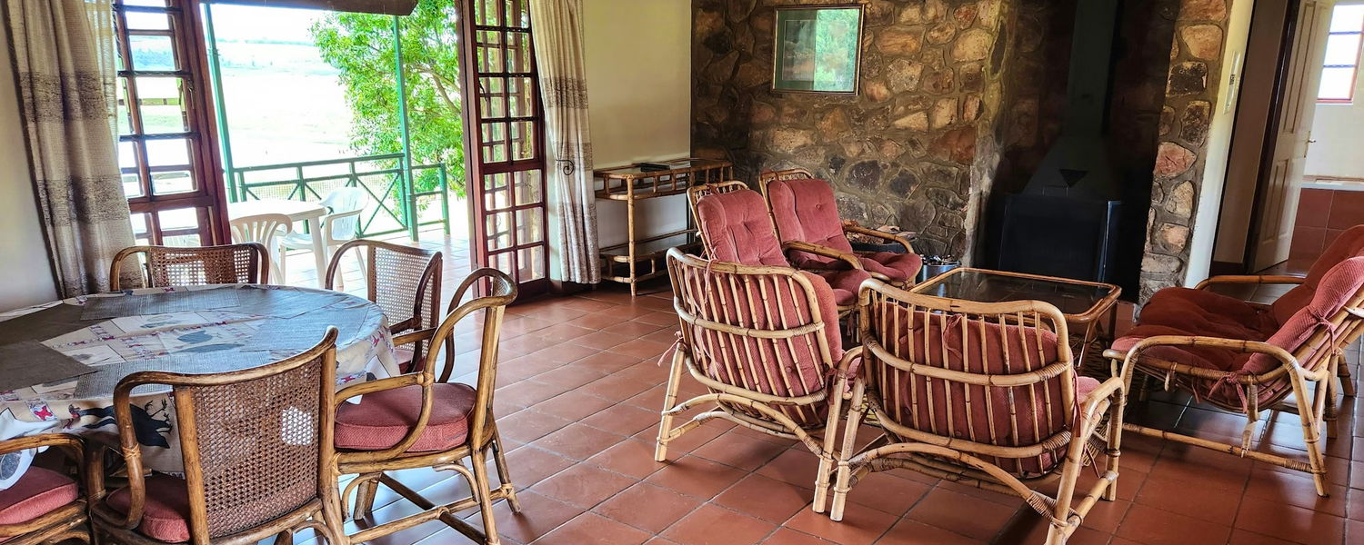 Pet friendly Dullstroom self catering fenced accommodations 