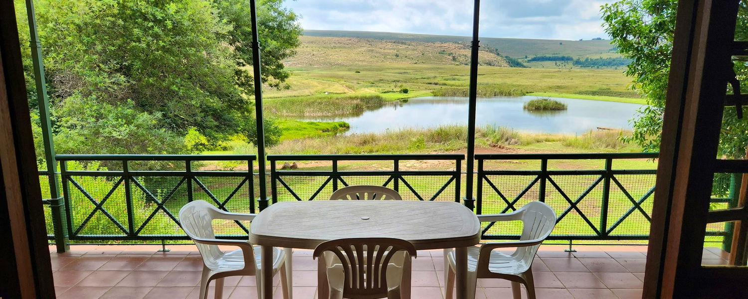 Pet friendly Dullstroom self catering fenced accommodations 