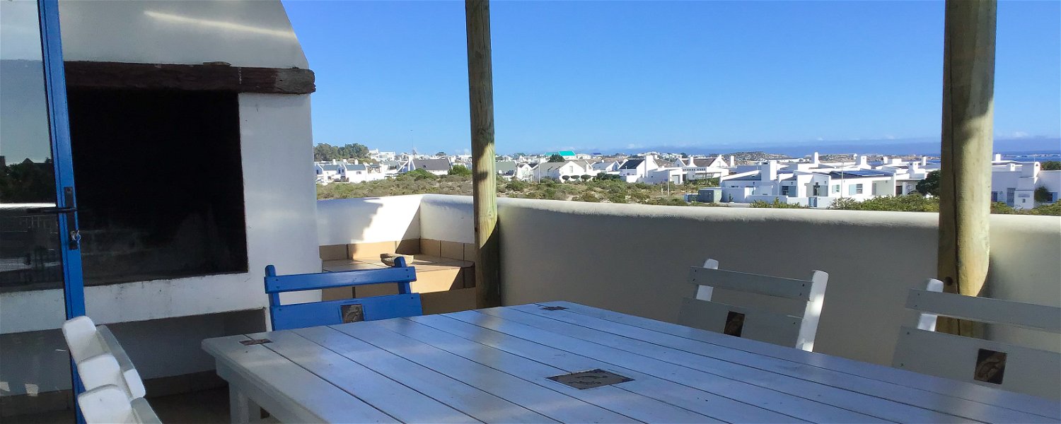 Pet Friendly Fenced Accommodation Paternoster Western Cape with view of the ocean