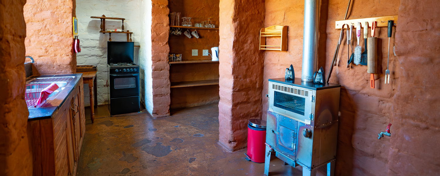 Red Earth Farmhouse Pet Friendly Accommodation HolidayDOG Magaliesburg Gauteng 
