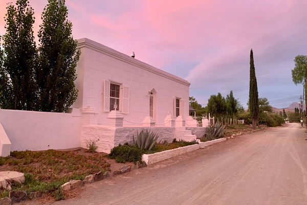 KLEIN GELUK COTTAGE