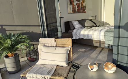 Sea View Apartment in Cape Town’s Tallest Building