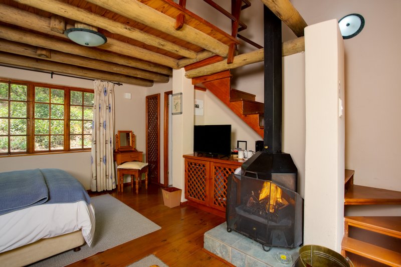 Loft Cabin