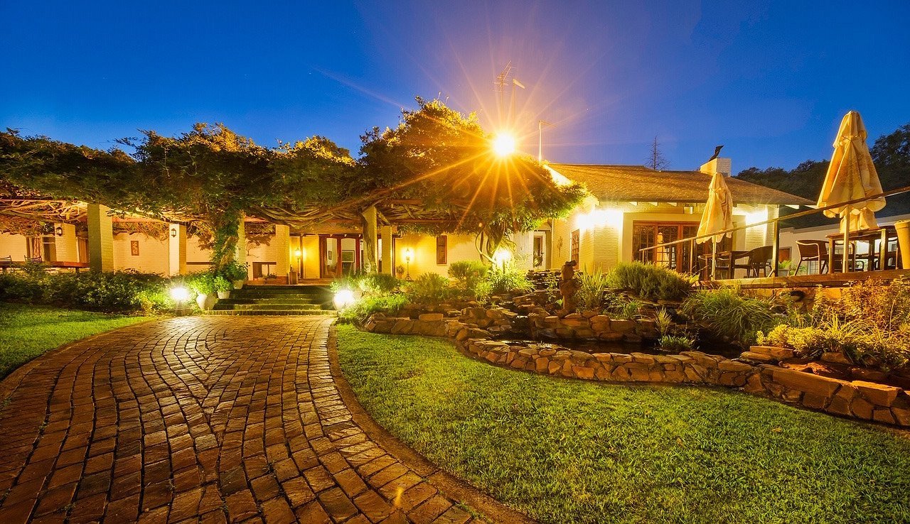Whispering Pines Country Estate