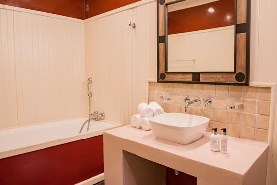 Lord Nelson Bathroom Villa Margherita Boutique Hotel 