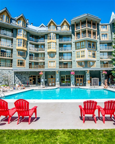 Whistler Cascade Lodge, Elevate Vacations, Whistler Condos and Vacation Rentals