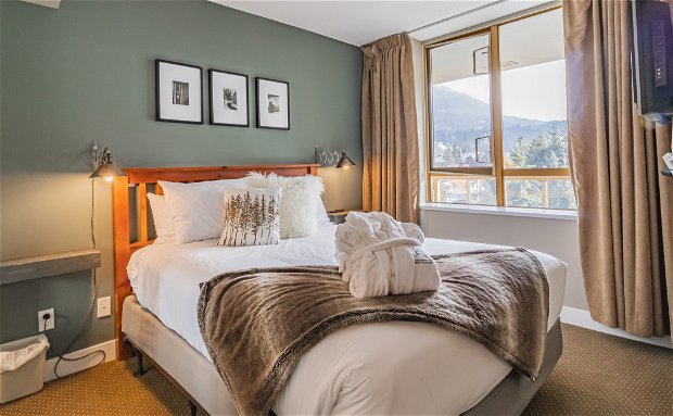 Whistler Cascade Lodge, Elevate Vacations, Whistler Condos and Vacation Rentals