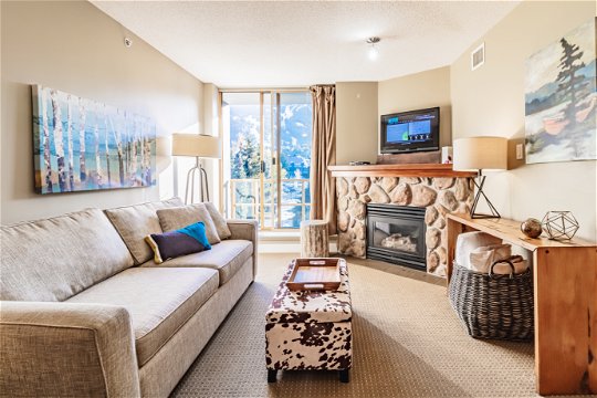 Whistler Cascade Lodge, Elevate Vacations, One bedroom Condo