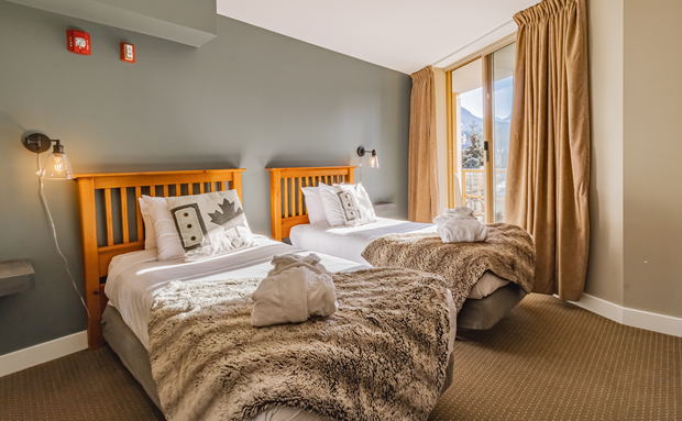 Whistler Cascade Lodge, Elevate Vacations, Two bedroom Condo Whistler Cascade Lodge, Elevate Vacations, Two bedroom Condo
