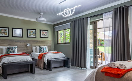 Family Suite- Garden View