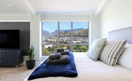 Studio Penthouse