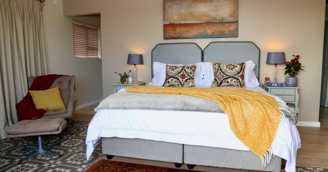 Frangipani Room - Paperbark Manor