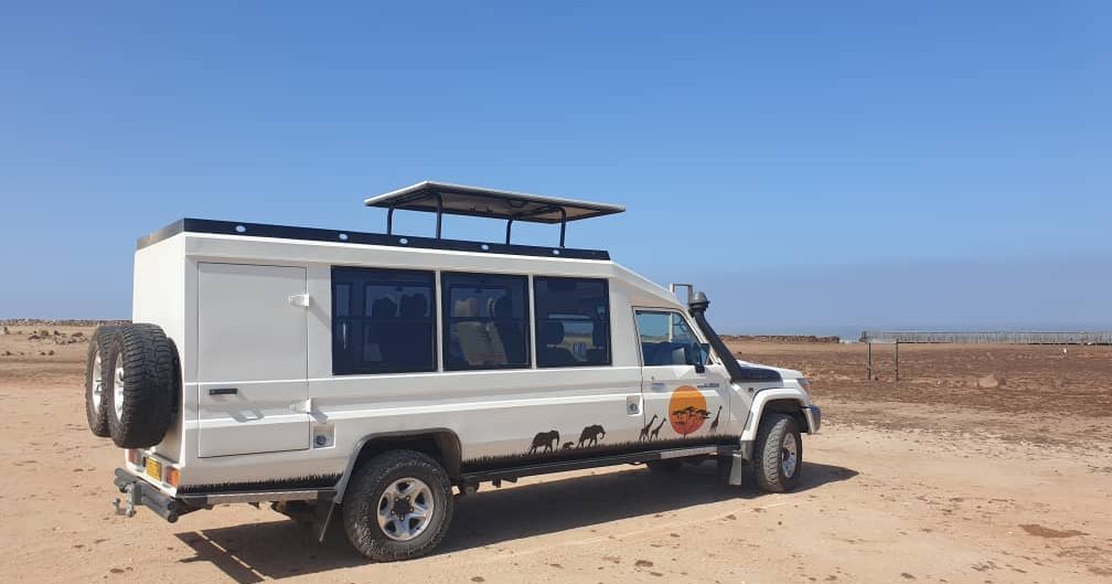 Toyota Landcruiser 4x4 - Guided Tours - African Elegance Rentals