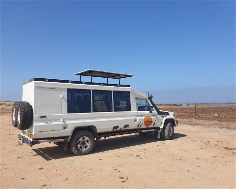 Toyota Landcruiser 4x4 - Guided Tours