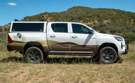 Toyota Hilux D/C 4x4 - non camping equipped