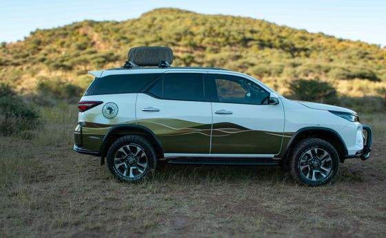 Toyota Fortuner 2.4GD-6, 4x4, D/CAB