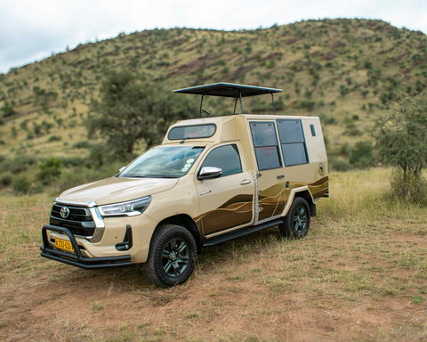 Toyota Hilux 7-Seater - Self drive