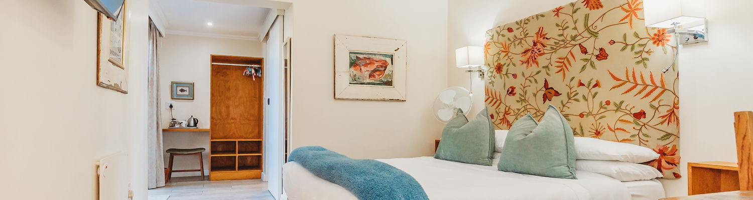 Cozy Budget Rooms for Short Stays