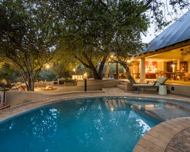 Pool and daybeds