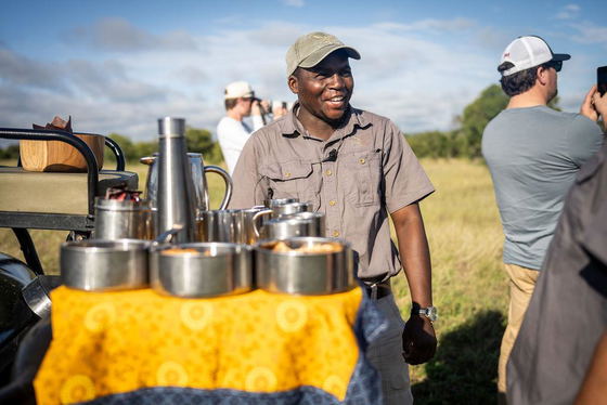 Coffee break in a big five African safari in Thornybush Game Reserve Coffee break in a big five African safari in Thornybush Game Reserve