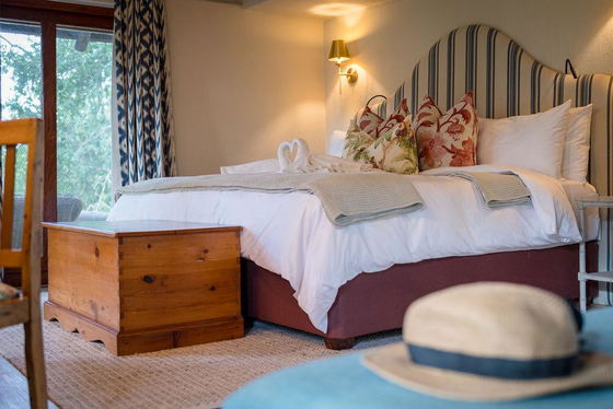 Beautiful guest suite in luxury safari lodge. Greater Kruger. Beautiful guest suite in luxury safari lodge. Greater Kruger.