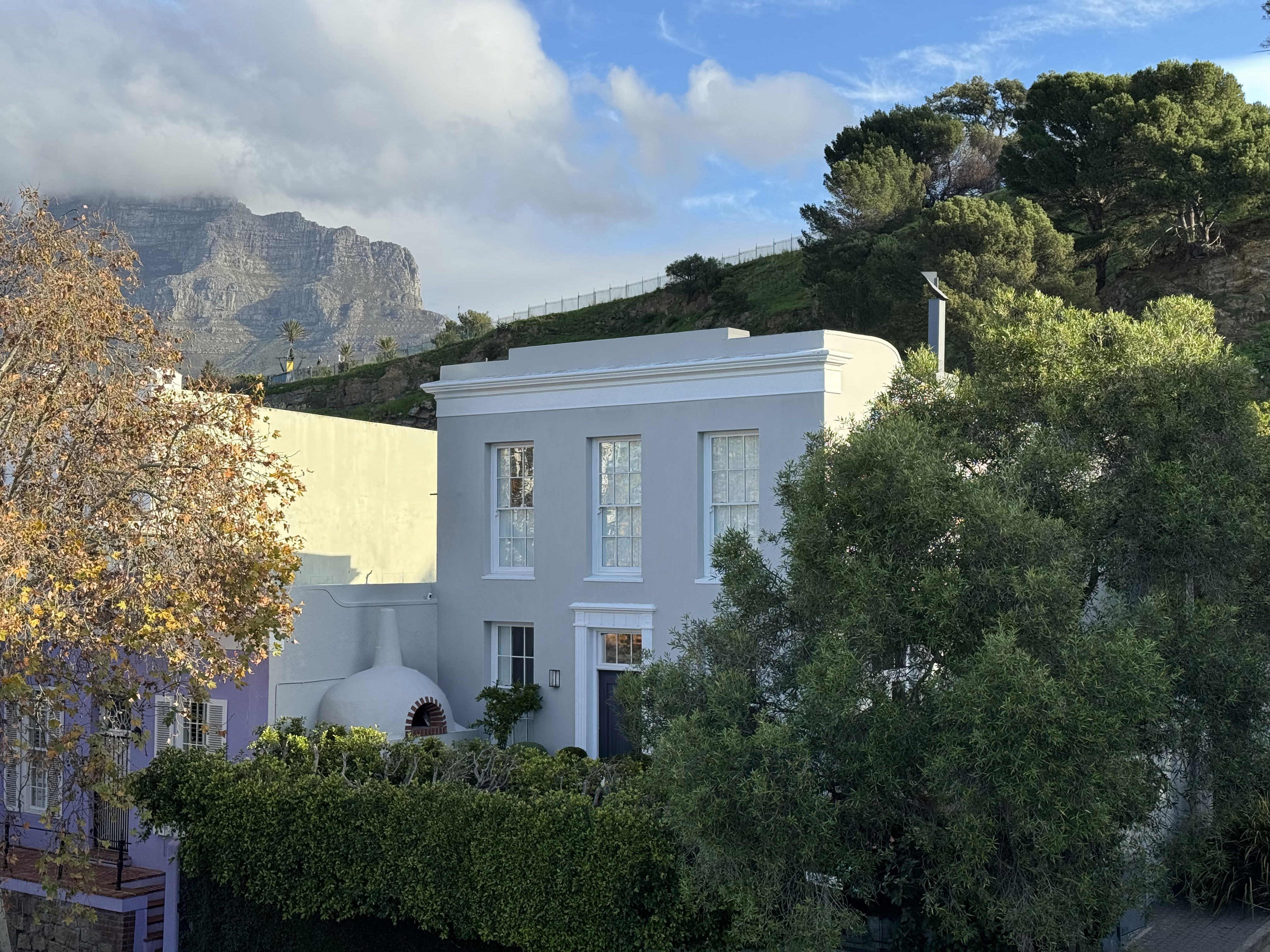De Waterkant House, Table Mountain, Accommodation, Cape Town, Hotel, Heritage Architecture, De Waterkant, Guest House, Airbnb, Western Cape, South Africa, Signal Hill, Accommodation in Cape Town, Accommodation in De Waterkant, Accommodation near CTICC, Hotel near Table Mountain, Hotel near CTICC, Hotel near Cape Town Stadium, Accommodation near Green Point