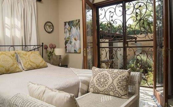 Fountain Apartment