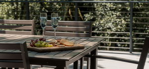 25% OFF MIDWEEK SPOILS