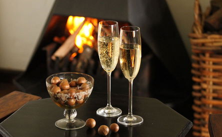 "Book direct and get 10% off"