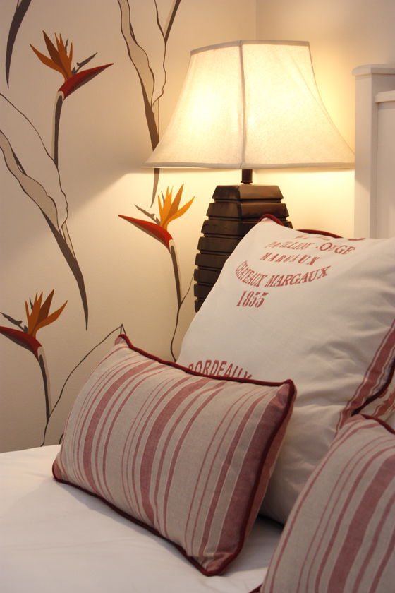 Artistic hand-painted walls, make each room unique!