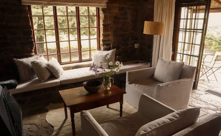 Aloe Cottage Lounge, Fireplace, Coffee Table, Comfortable Lounge, Outdoor seating area