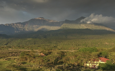 Hatari Lodge, Tanzania lodge, safari lodge