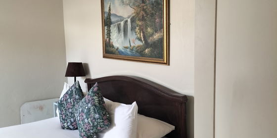Economy Room En-suite