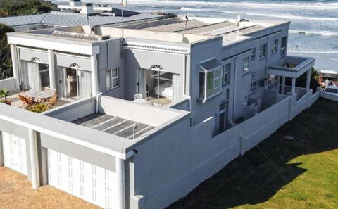 Hermanus Beachfront Lodge Voelklip Beach, DCC Hotel Collection 1