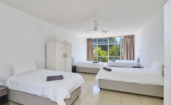 SANDTON PARK DORMS: R180/NIGHT!