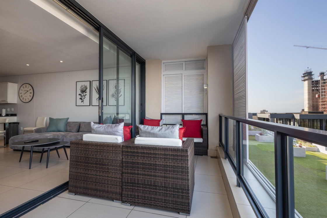 Balcony seating area