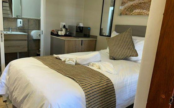 Single Traveller Room