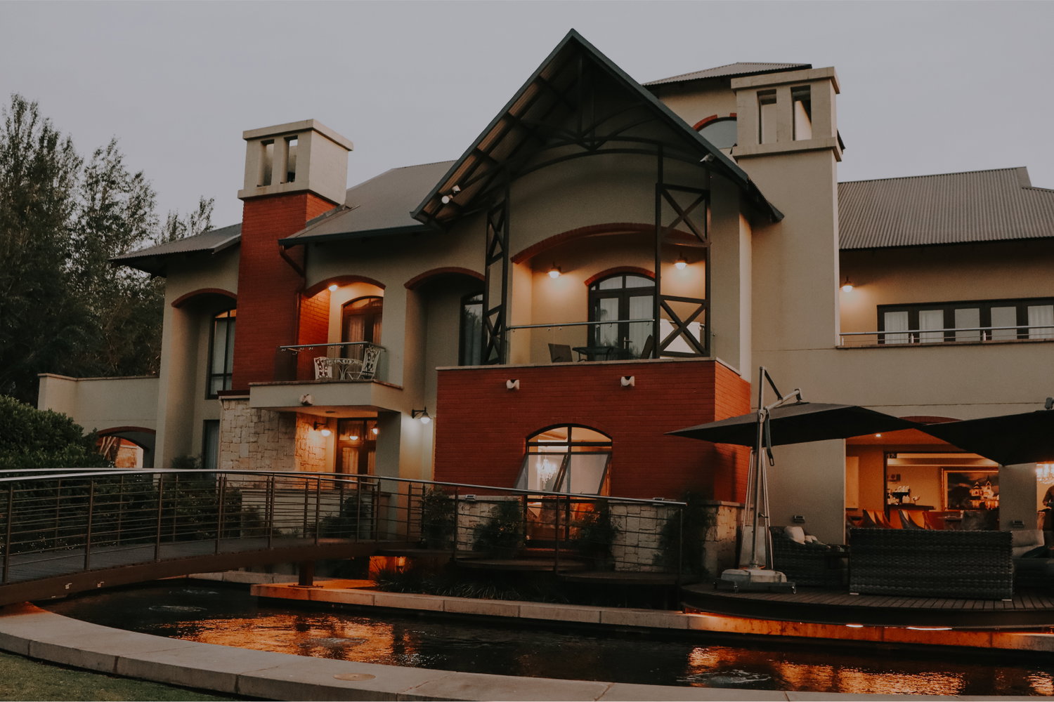 LUXURY MADE COMFORTABLE.