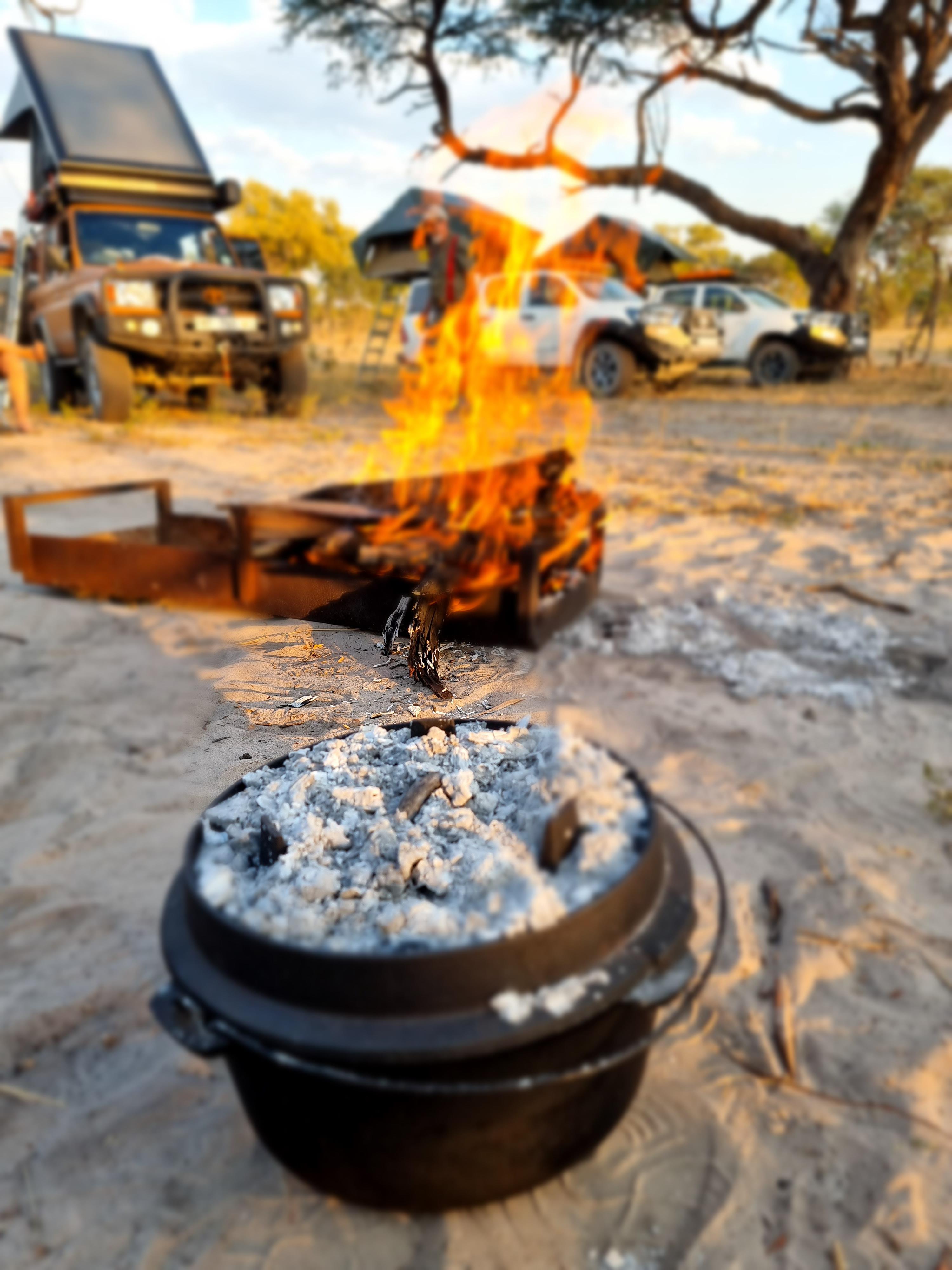 Unspoiled wilderness, awesome sunsets, ultimative safari experience for the adventures traveler