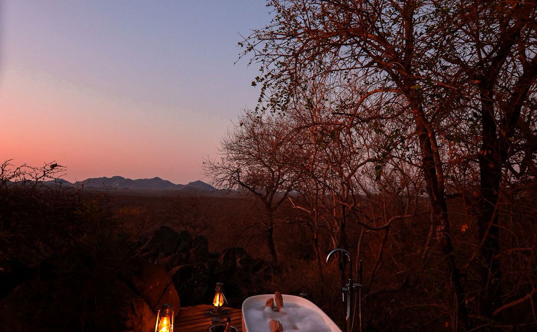 September Special Luxury Camp