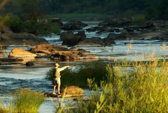 Fishing at Bua River lodge