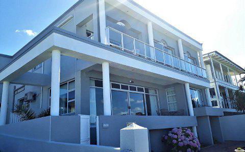 Hermanus Beachfront Lodge, Hermanus Luxury Accommodation, DCC Hotel Group