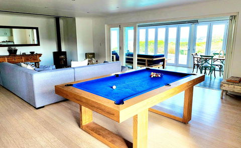 Open Lounge