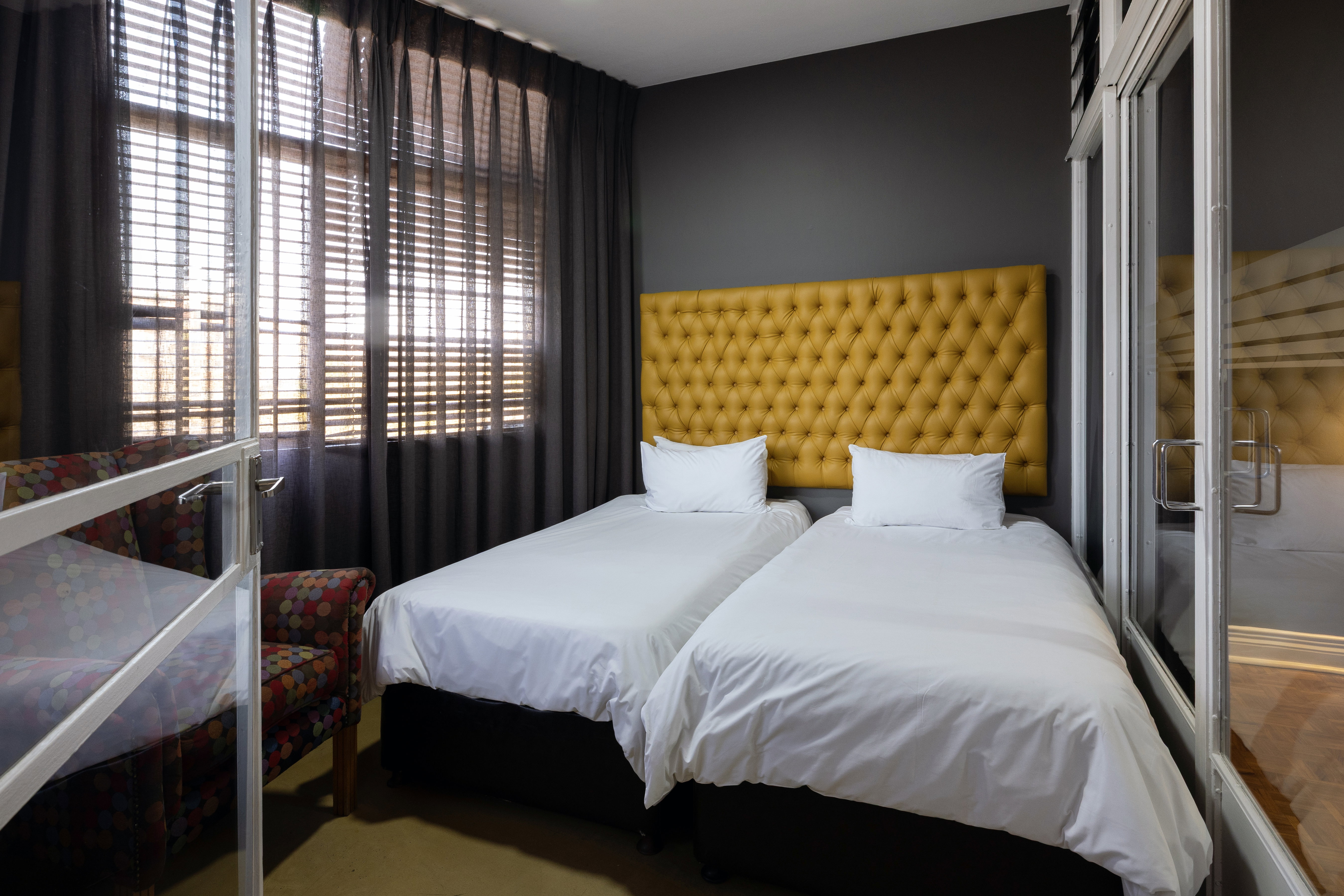 One Bedroom Apartment